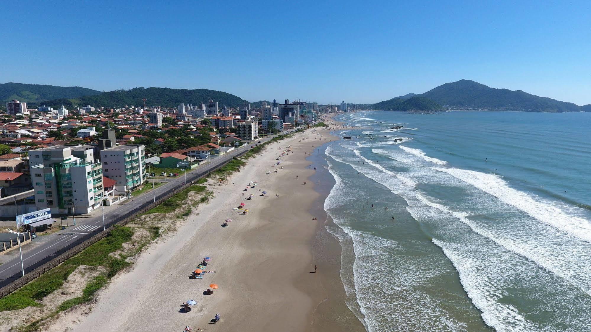 Gravata Praia Hotel - Frente Mar Навегантес Екстериор снимка