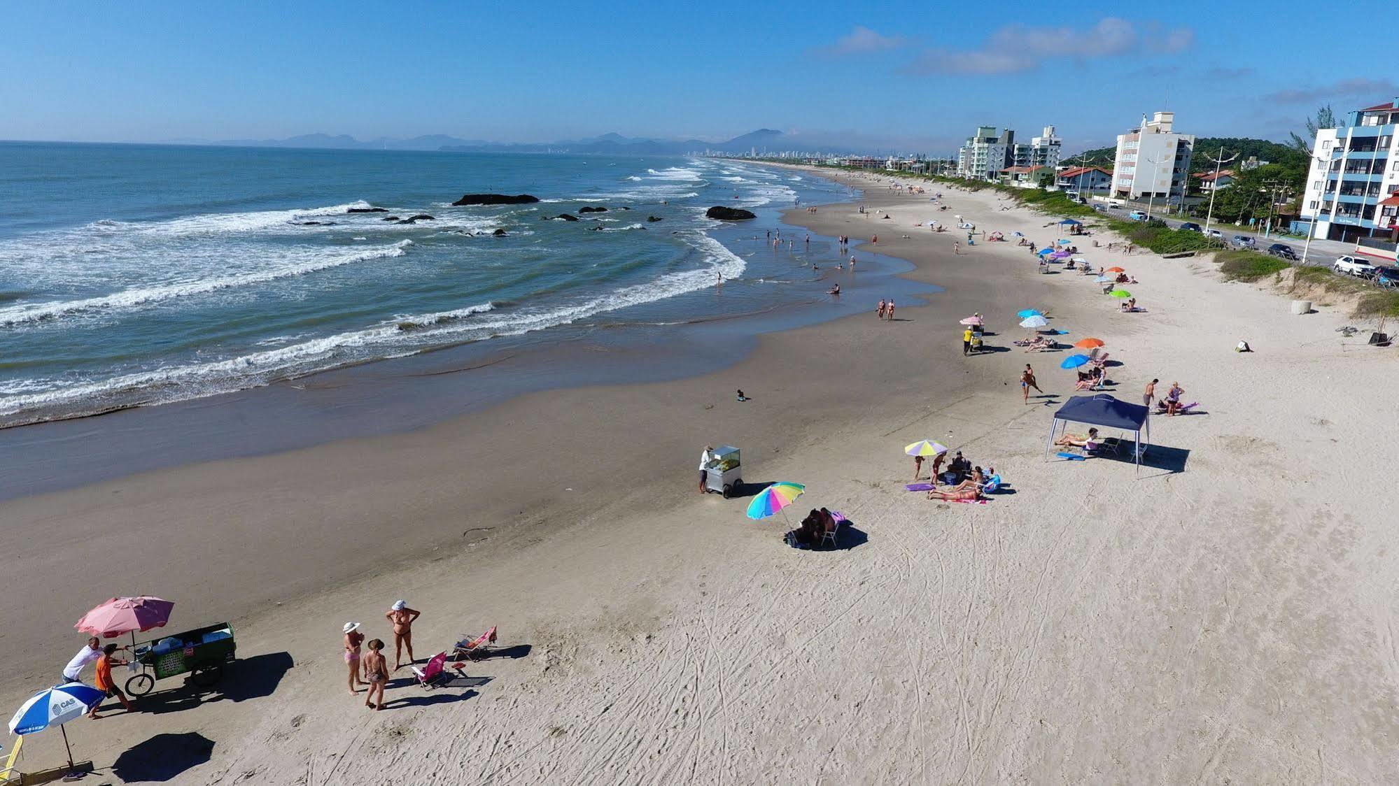 Gravata Praia Hotel - Frente Mar Навегантес Екстериор снимка